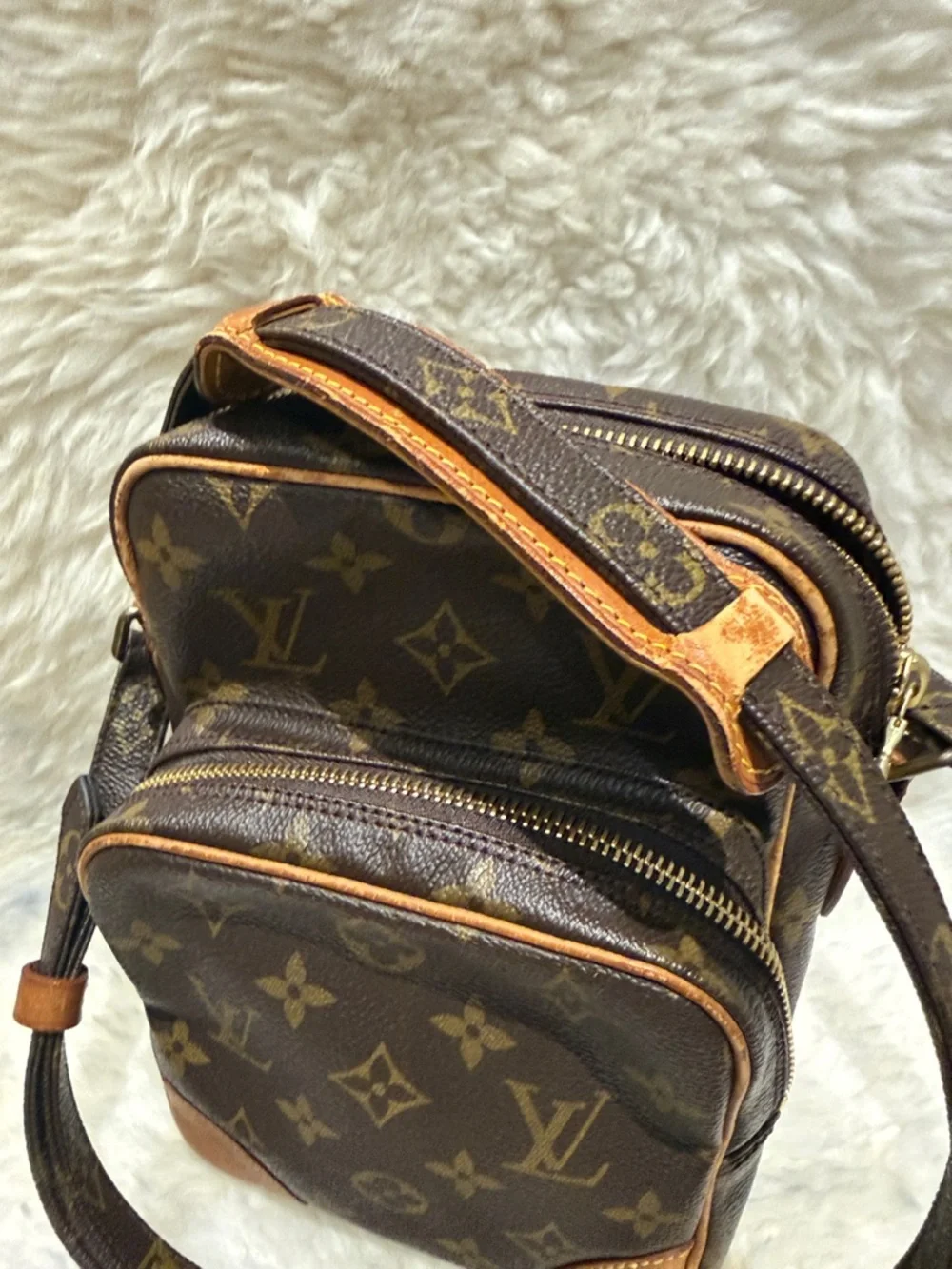 Louis Vuitton authentic louis